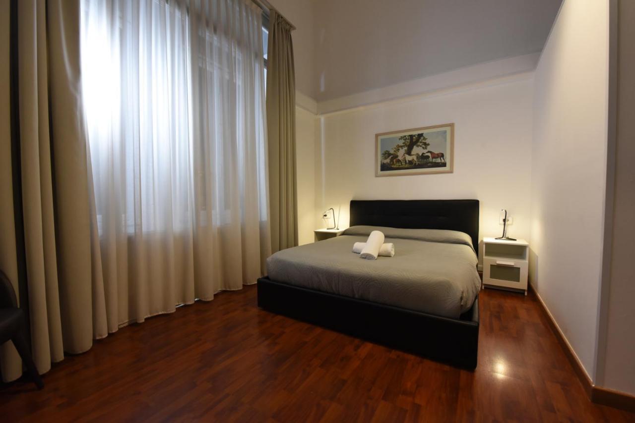 Maison Toledo 210 เนเปิลส์ ภายนอก รูปภาพ