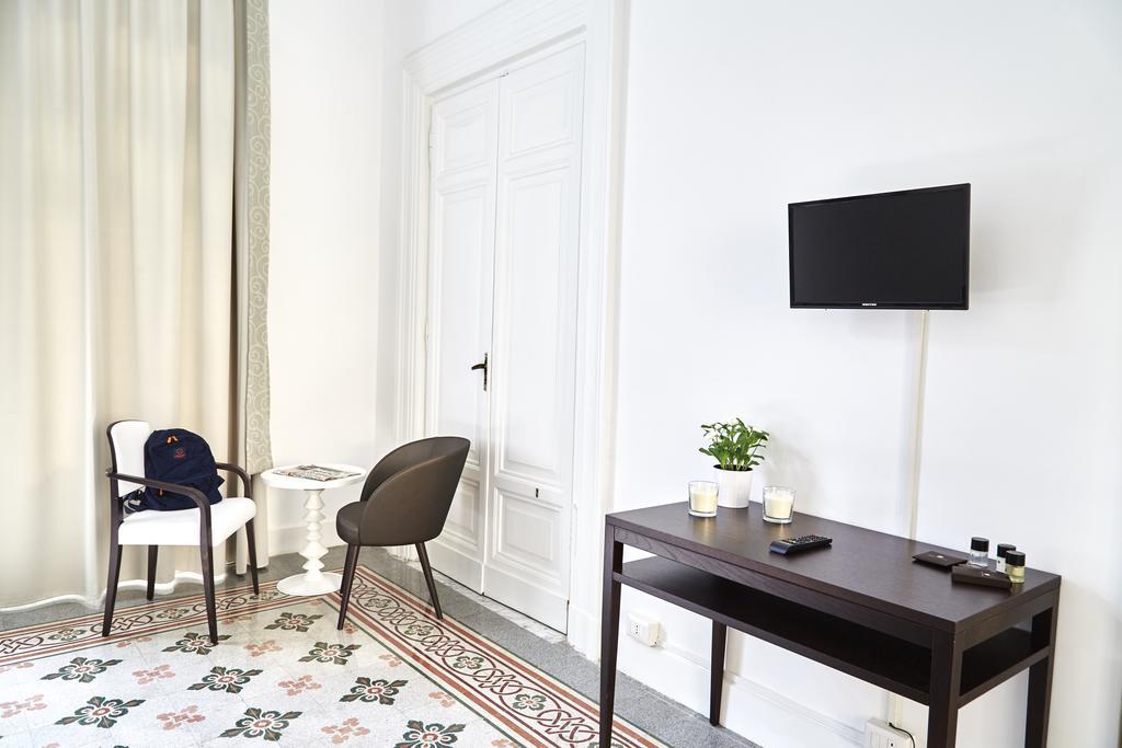 Maison Toledo 210 เนเปิลส์ ภายนอก รูปภาพ